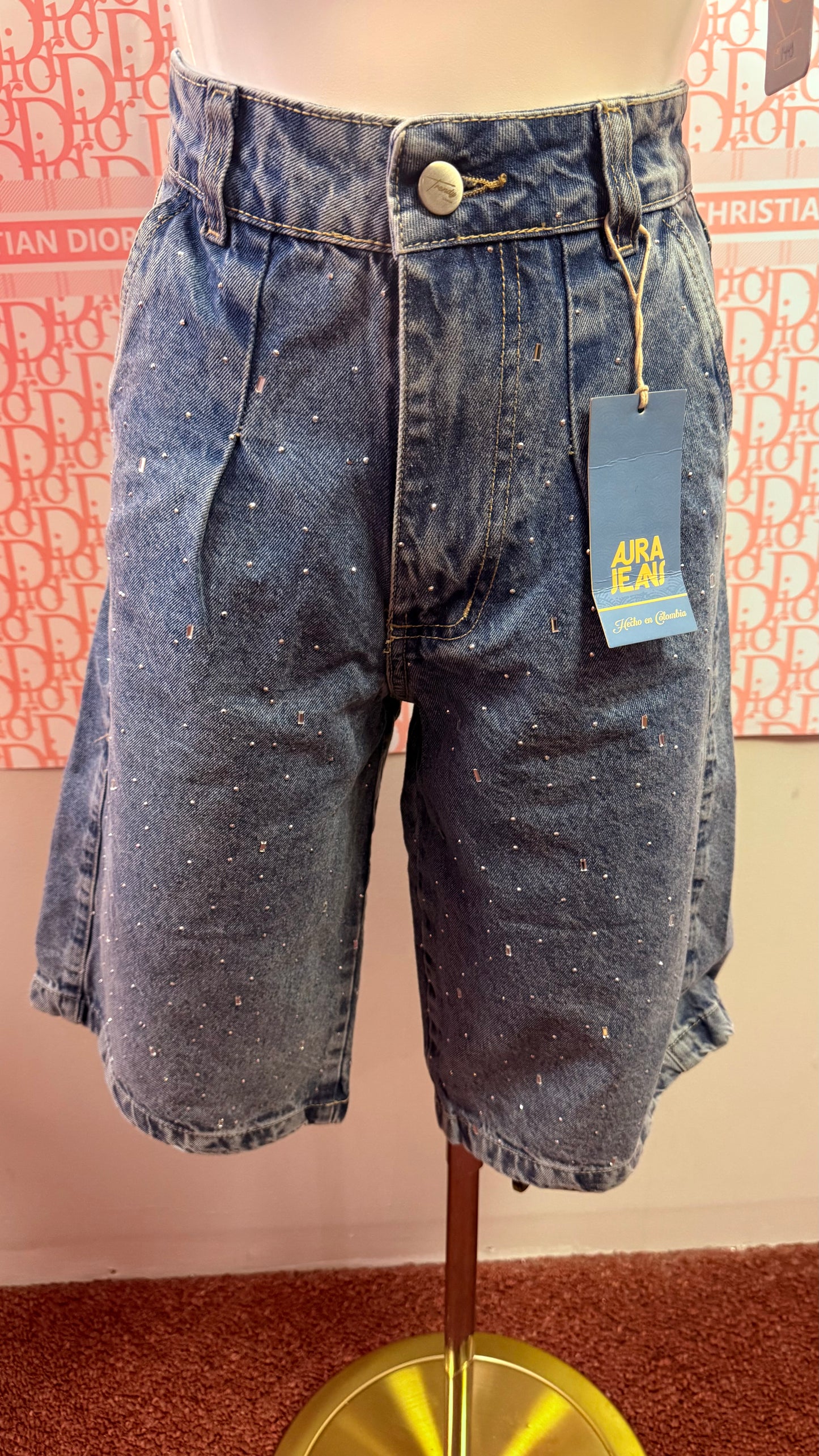 Short glitter